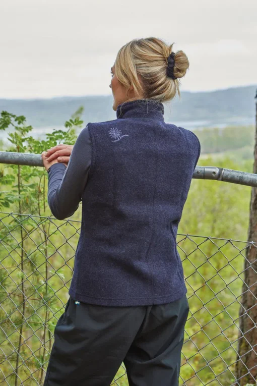 BEATA VEST, 100% FILTAD ULL — LIGHT NAVY