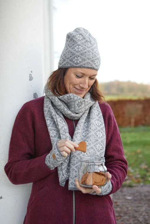 FREYA HAT — DEEP RED