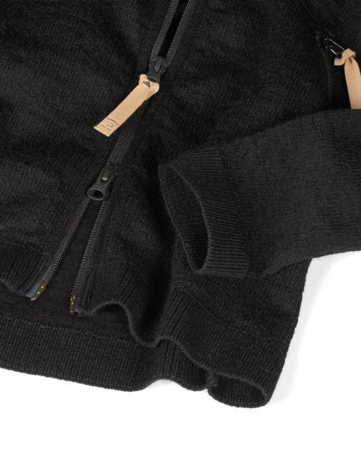 VANJA FULL ZIP, 69% ULL — BLACK
